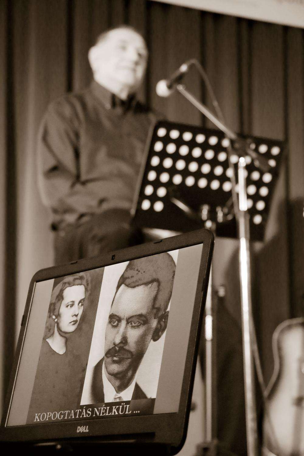 SZEMEZGETÉS JÓZSEF ATTILA VERSEIBŐL