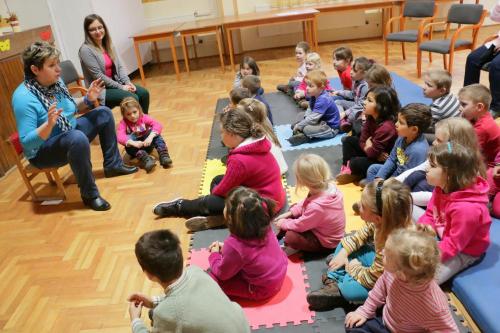 MERT A FARSANG FEBRUÁRBAN NAGY ÖRÖMET ÜNNEPEL