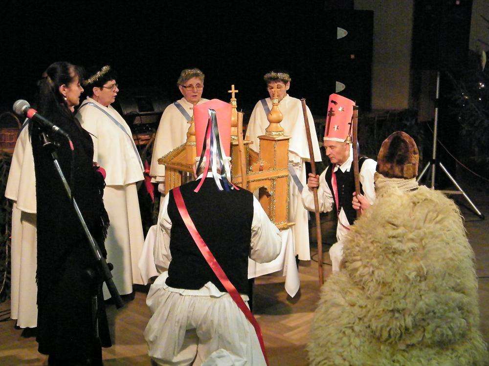 CSAPÓKERTI KÖZÖSSÉGEK KARÁCSONYA