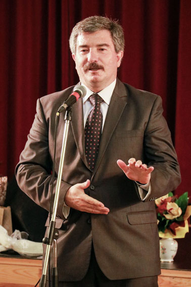 ÉGBE SZÁLLÓ REMÉNY