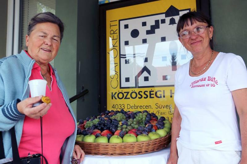 SZOMSZÉDÜNNEP
