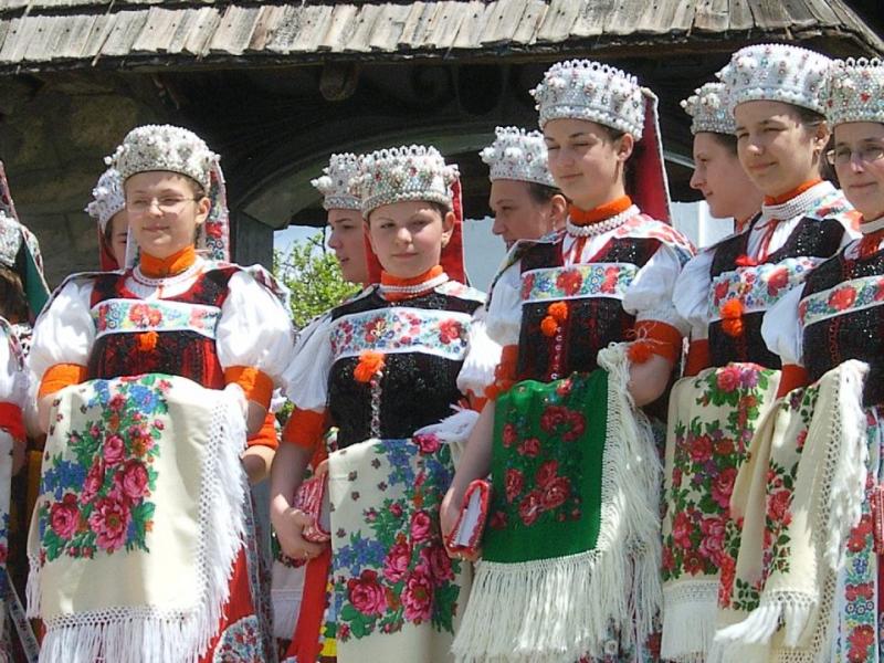 RÁBAKÖZTŐL ERDÉLYIG
