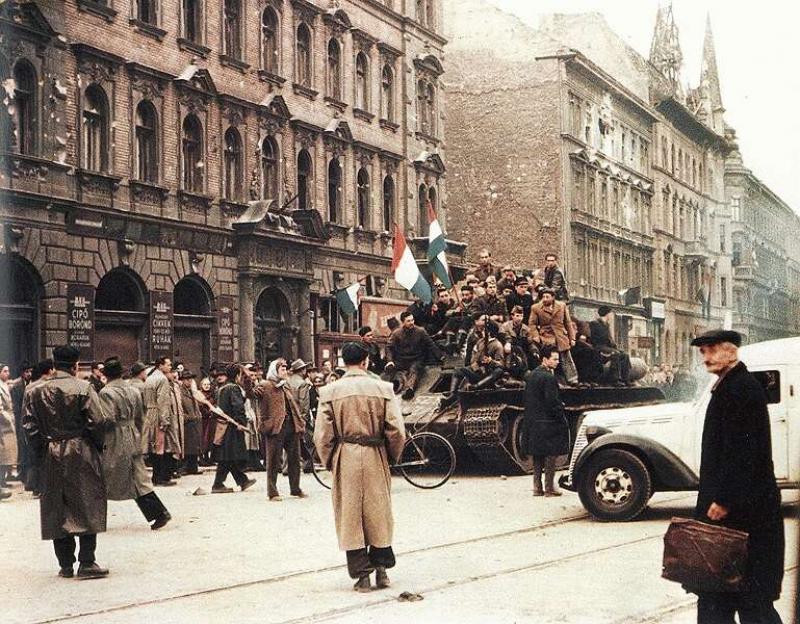 MÁRCIUSLEHELETŰ OKTÓBER