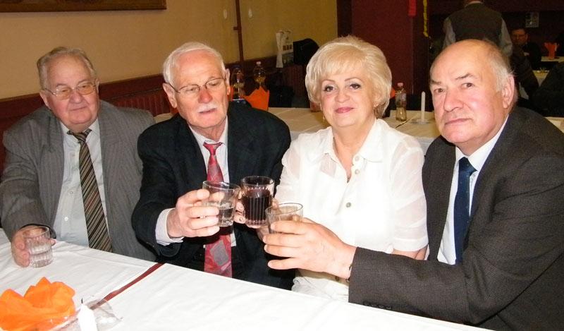 CSAPÓKERTI KERTBARÁT KÖR ÉVZÁRÓ RENDEZVÉNYE 