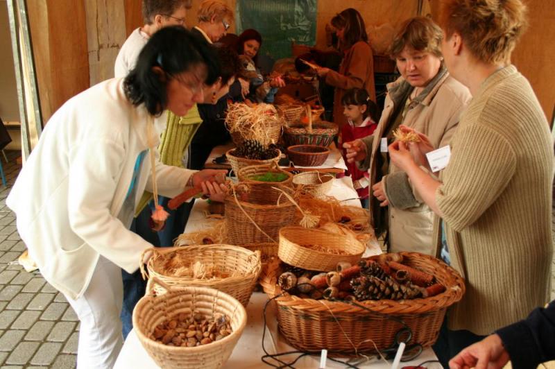SZIVÁRVÁNY GYEREKPROGRAM