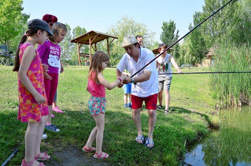 HOMOKKERTI ÉLMÉNYVARÁZS TÁBOR