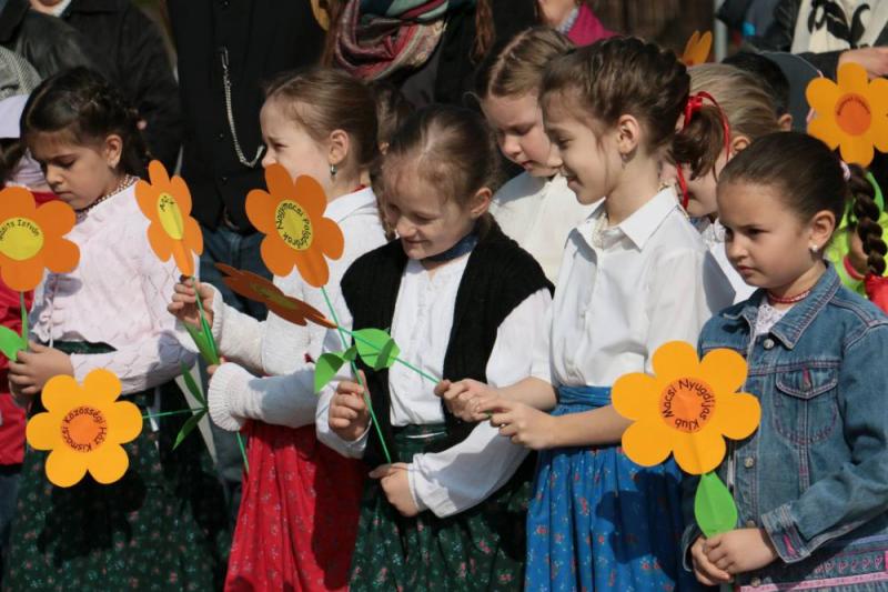 NAGYMACSI KÖZÖSSÉGFEJLESZTŐ CSOPORT MEGBESZÉLÉSE