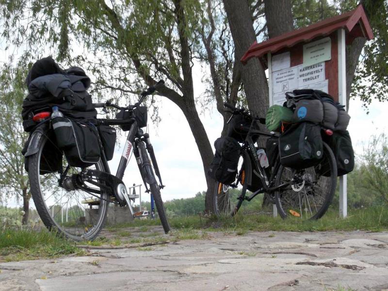 DECATHLON KERÉKPÁROS DIÁKLIGA 3. FORDULÓ: Megpihent kerékpárok a szabadban egy hosszú nap után