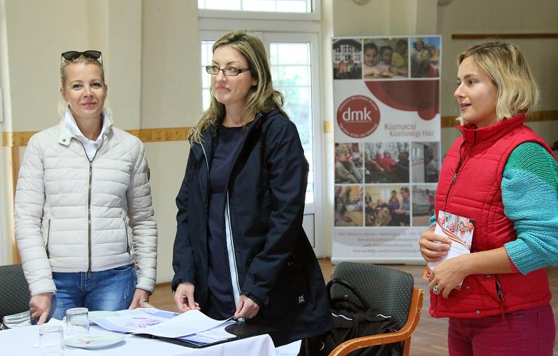 ÉP TESTBEN EGÉSZSÉGVÉDŐ DÉLUTÁN: A szervezők előadásukat tartják az "Ép Testben Egészségvédő Délután" alkalmával