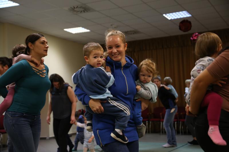 HANGBÚJÓCSKA ZENEBÖLCSI: Pillanatkép egy korábbi zenebölcsiről