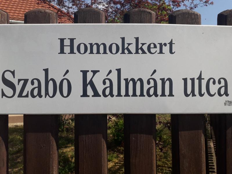 Tudj meg többet!-A omokkerti utcák névadói